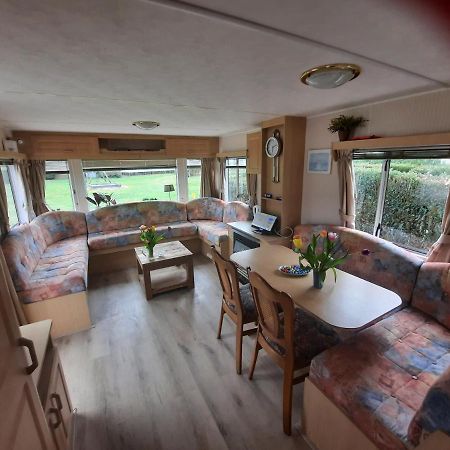 Mulder'S Vakantiehuis, Jaarplaats 108 Op Recreatiepark De Tien Heugten Schoonloo Bagian luar foto